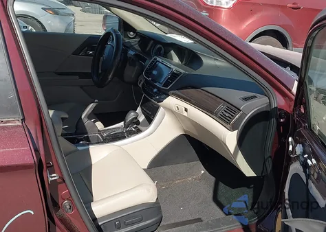 2017 Honda Accord Ex-L из США, поврежденный, VIN 1HGCR2F93HA082642